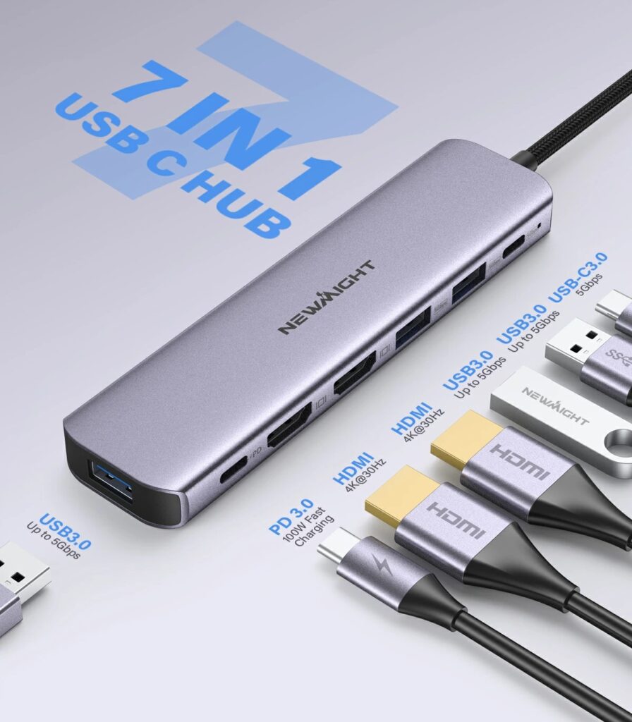 複数のコネクタやケーブルが並ぶ、多機能なUSBハブの製品イメージ